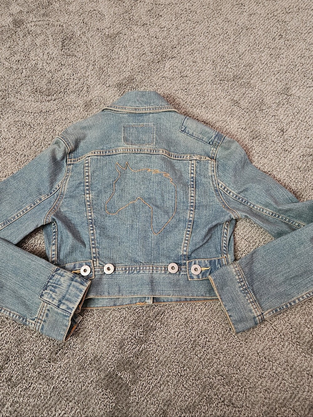 LEVIS Women TRUCKER Cropped Jean Denim Jacket Embroidered HORSE Stretch Small